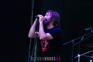 Imagen del vocalista de Dulce Castigo tributo Los Suaves